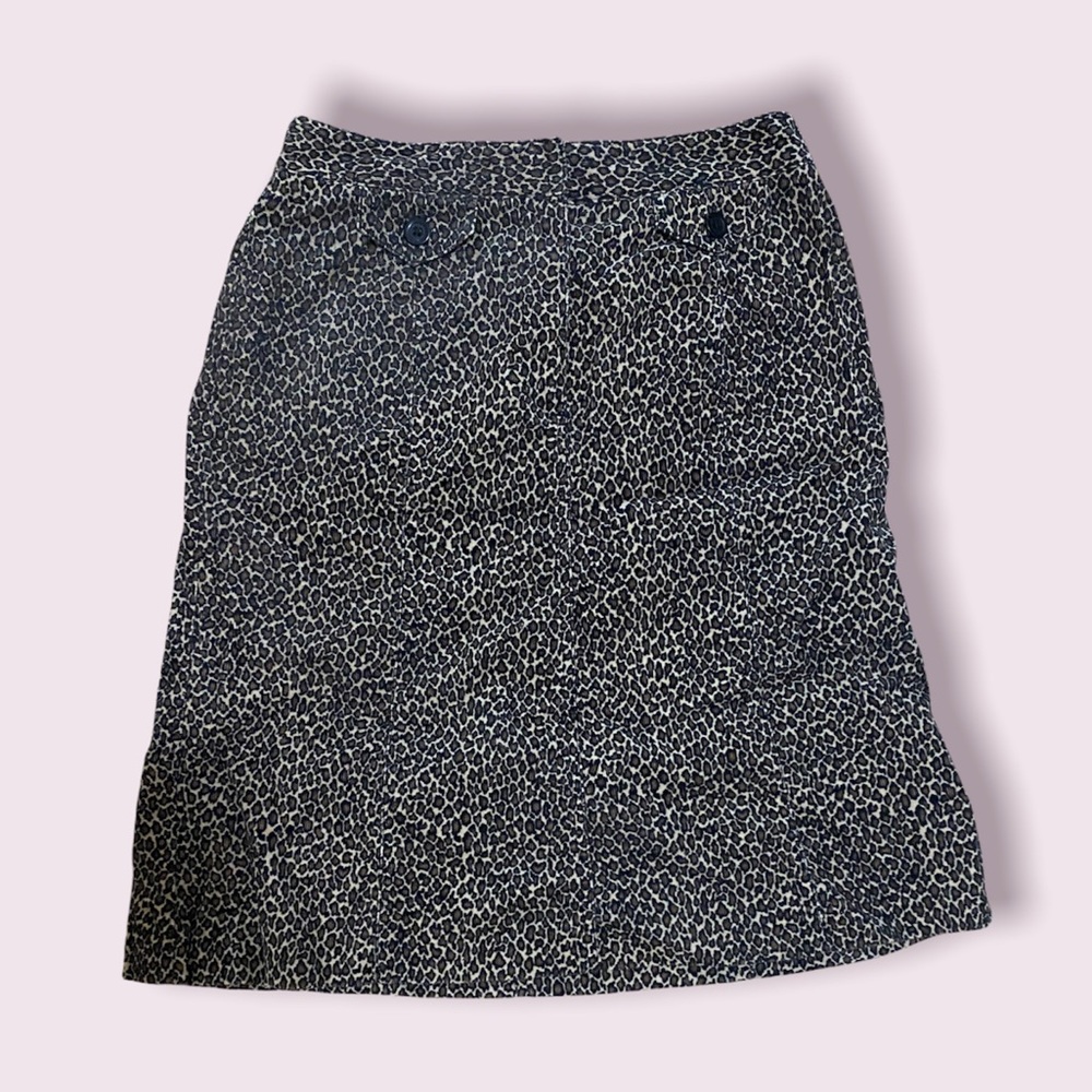 Leopard print pencil skirt
